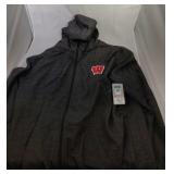 Wisconsin Badgers Mens XL zippered hooded thin