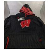 Wisconsin Badgers Mens XL hooded sweatshirt
