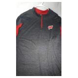 3 Wisconsin Badgers Mens 2XL zip up shirts