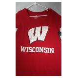 3 Wisconsin Badgers Ladies Large T-shirts
