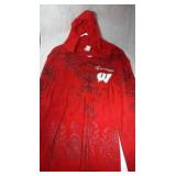 Wisconsin Badgers Ladies Large zippered hooded