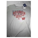 3 Wisconsin Badgers Ladies 2XL shirts - hooded