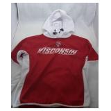 4 Wisconsin Badgers Youth XS 6/7 - three t-shirts,