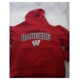 4 Wisconsin Badgers Youth S 8/10 shirts - one