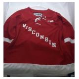 Wisconsin Badgers Youth L/XL Big10 jersey