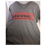 2 Detroit Red Wings Men