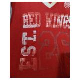 Detroit Red Wings Ladies 2XL V-neck t-shirt