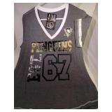 3 Pittsburgh Penguins Ladies Large shirts - one