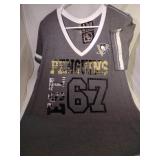 3 Pittsburgh Penguins Ladies XL V-neck t-shirts