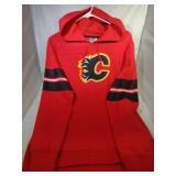 Calgary Flames Youth Medium hooded sweatshirt