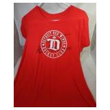 3 Detroit Red Wings Youth Medium t-shirts