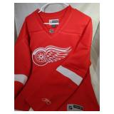 Detroit Red Wings Youth XL jersey