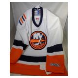 3 New York Islanders Youth Large jerseys