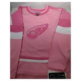 Detroit Red Wings Girls XL Pink jersey