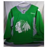Chicago Blackhawks Youth Medium jersey