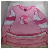 Chicago Blackhawks Youth Medium pink jersey