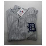 3 Detroit Tigers Men