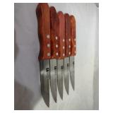 4 Steak Knives