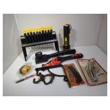 Tools: Screwdriver Set, Flashlight, Lock,