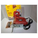 Tool Shop Jig Saw and Pocket Knife