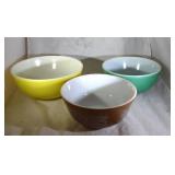 3 Piece Pyrex Mixing Bowls