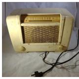 Vintage Puritan Radio 8 1/2 inches x 13 inches