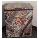 Avanti- Camo Chest Freezer- 5.1 Cubic Feet