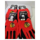 4 Pairs Of Chicago Blackhawks utility Gloves