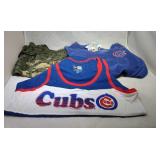 3 Chicago Cubs Ladies Small shirts