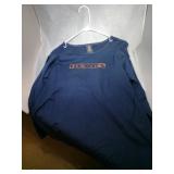 3 Chicago Bears Ladies XL shirts - camo short