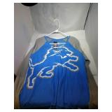 2 Detroit Lions Ladies 2XL lacer long sleeve