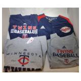 4 Minnesota Twins Youth S8 - three shirts and one