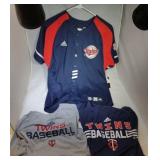 3 Minnesota Twins Youth M10/12 shirts - two shirts