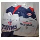 4 Minnesota Twins Youth XL shirts - two shirts,