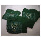 3 Milwaukee Bucks Kids M5/6 t-shirts