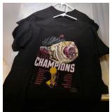 2 Cleveland Cavaliers Youth XL18 NBA Championship