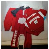 3 Wisconsin Badgers Kids 0/3M items - romper,