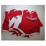 5 Wisconsin Badgers Kids 6/12M long sleeve onesies
