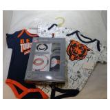 4 Chicago Bears Kids 3/6M onesies and bib/pacifier