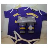 2 Minnesota Vikings Kids 12M onesies and 2 pack