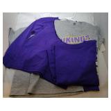 4 Minnesota Vikings Kids M5/6 shirts - two long