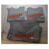 3 Denver Broncos Kids S4 t-shirts