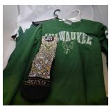 3 Milwaukee Bucks Ladies apparel - Small long