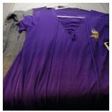 3 Minnesota Vikings Ladies Small shirts