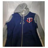 Minnesota Twins Ladies Large zippered hooded