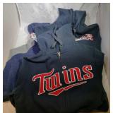 3 Minnesota Twins Ladies Medium sweatshirts