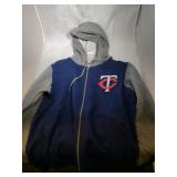 Minnesota Twins Ladies XL zippered hooded