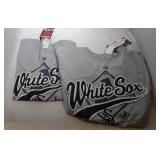 2 Chicago White Sox Ladies Medium t-shirts