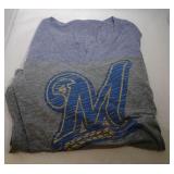 Milwaukee Brewers Ladies XL shirt