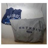 2 Detroit Tigers Ladies Large t-shirts